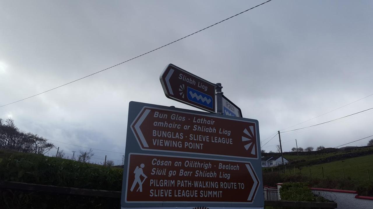 Sliabh Liag Inn Carrick  Exterior foto